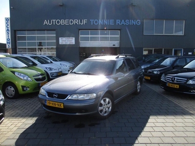 Opel Vectra Wagon 1.8-16V Onyx