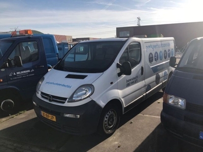 OPEL VIVARO 1.9DI LANGE UITVOERING ENKEL CABINE