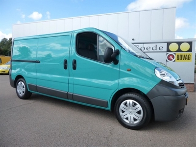 Opel Vivaro 2.0 CDTI L2H1 (bj 2008)