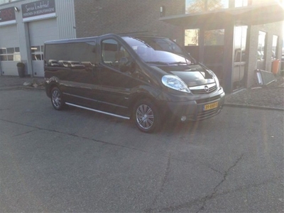 Opel Vivaro 2.5 CDTI L2H1 DC (bj 2007, automaat)