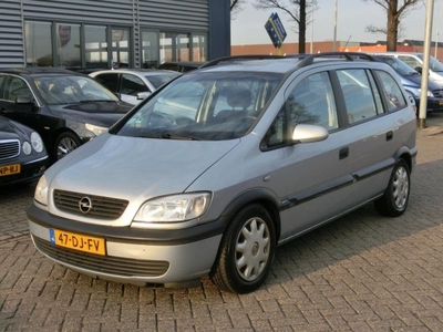 Opel Zafira 1.6-16V Comfort