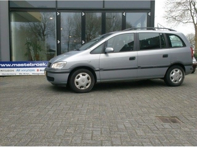 Opel Zafira 1.6 16v Comfort Staat in de Krim (bj 2000)