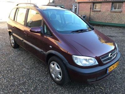 Opel Zafira 1.8-16V Maxx Cool (2004)