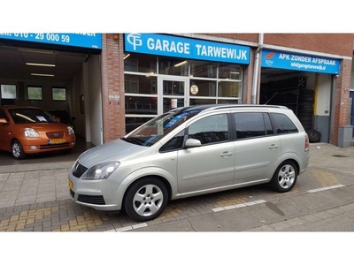 Opel Zafira 1.8 Executive NIEUWSTAAT!! 7-ZITTER