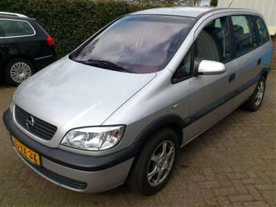 Opel Zafira 2.2-16V 108KW AUTOMAAT 7-PERSOONS (bj 2002)