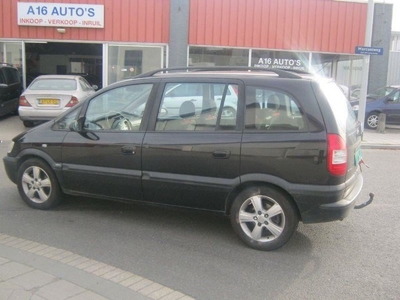 Opel Zafira 2.2dti elegance