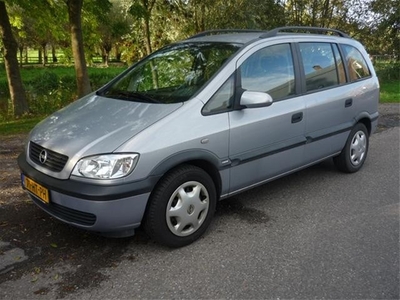 Opel Zafira Z1.6XE 16V COMFORT (bj 2001)