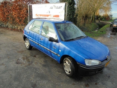 Peugeot 106 1.0 Sketch NIEUWE APK (bj 2000)