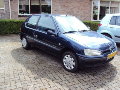 Peugeot 106 1.1 Accent (1999)