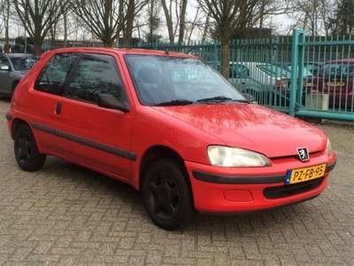 Peugeot 106 1.1 Leuke nette zuinige auto, nap, APK 07-2015