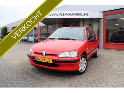 Peugeot 106 1.1 XT (bj 2001)