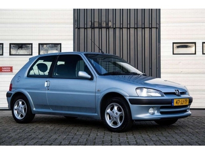 Peugeot 106 1.4 XS, airco en stuurbekrachtiging. (bj 2002)