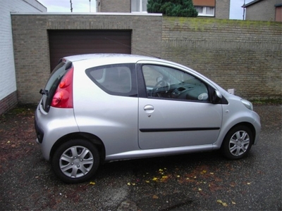 Peugeot 107 1.0-12V Airco Elektrisch pakket APK 12-2016