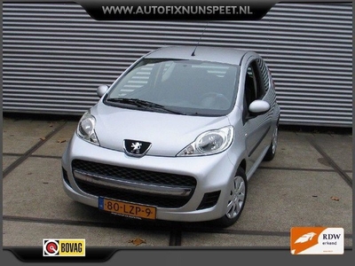 Peugeot 107 1.0-12V Millesim 200