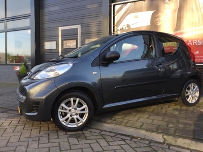 Peugeot 107 1.0-12V XR met Airco/NAP/NL Auto/LM..