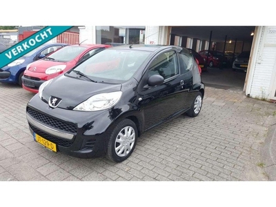 Peugeot 107 1.0-12V XR stuurbekrachtiging