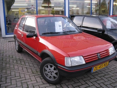 Peugeot 205 GTI (1.1i XE Accent GTI look) (bj 1991)