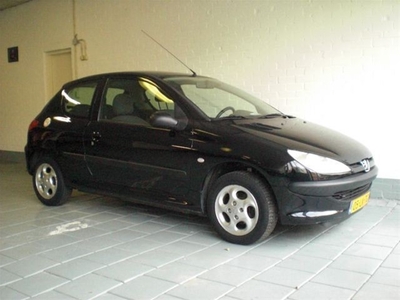 Peugeot 206 1.1 (bj 2003)