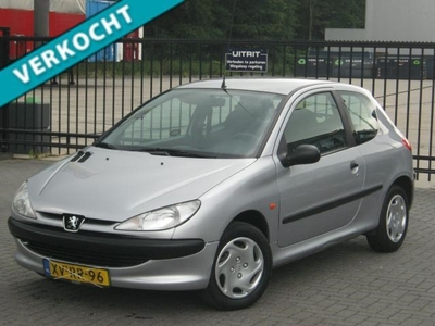 Peugeot 206 1.1 XR 1999 Stuurbekrachtiging/Nieuwe Apk