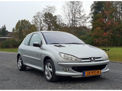 Peugeot 206 1.4-16V XS NWE APK!, Quiksilver.