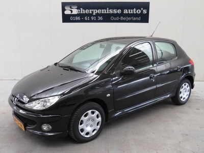 Peugeot 206 1.4 Air-Line 3 (2006)