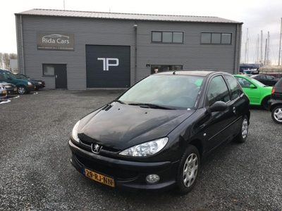 Peugeot 206 1.4 Air-line