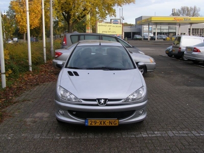 Peugeot 206 1.4 Forever met airco (2007)