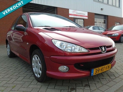 Peugeot 206 1.4 HDi VERKOCHT (bj 2005)