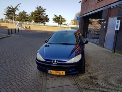 Peugeot 206 1.4 XR