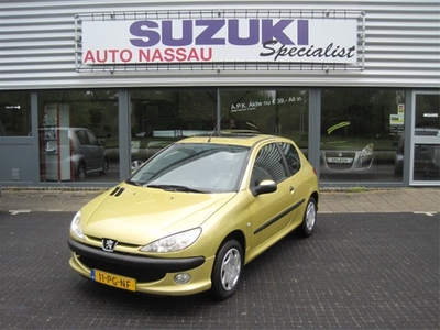 Peugeot 206 1.4 XR (bj 2004)