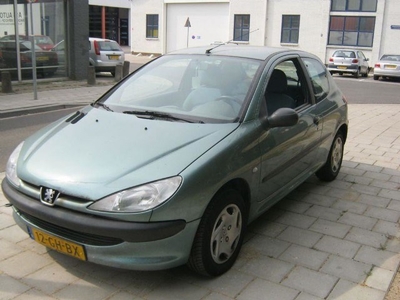 Peugeot 206 1.4 xs