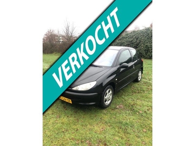 Peugeot 206 1.4 XS NAP/NWE APK/AIRCO/CLIMA/NETTE AUTO