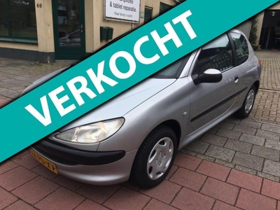 Peugeot 206 1.4 XT