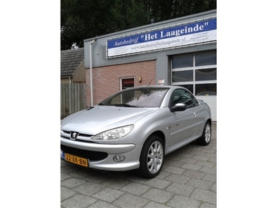 Peugeot 206 1.6 16v CC (bj 2004)