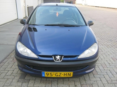 Peugeot 206 1.9 XND