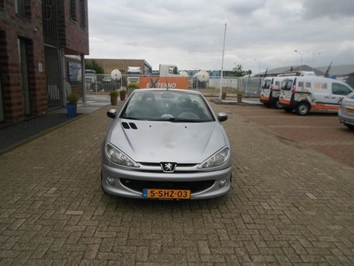 Peugeot 206 CC 1.6-16V 2003