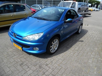 Peugeot 206 CC 1.6-16V Quiksilver