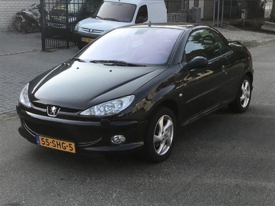 Peugeot 206 CC 1.6-16V Roland Garros