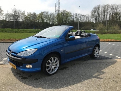 Peugeot 206 CC 2.0-16V zomertopper zwart leder topconditie