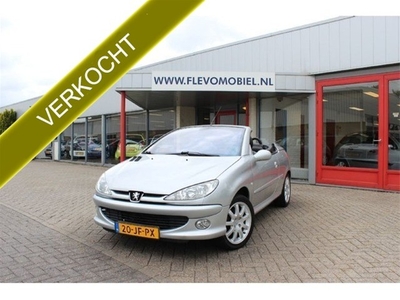 Peugeot 206 CC CC 2.0 16V Leer Clima 94.000km (bj 2002)