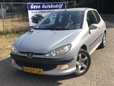 Peugeot 206 Verkocht!!!!!!!! (bj 2000)