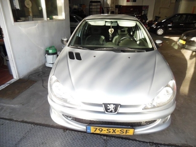 Peugeot 206 X-Design 1.4 HDI (bj 2006)