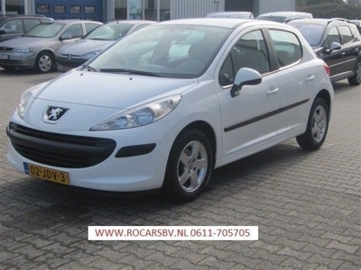 Peugeot 207 1.4-16V X-line (bj 2009, automaat)