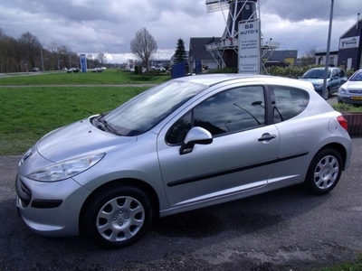 Peugeot 207 1.4 HDI XR,airco.NW apk.NAP,lease va 90,- pm