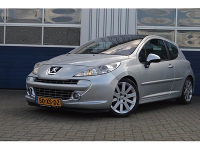 Peugeot 207 1.6-16V T Féline