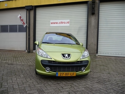 Peugeot 207 1.6 16v Turbo 3drs. Feline airco (bj 2007)