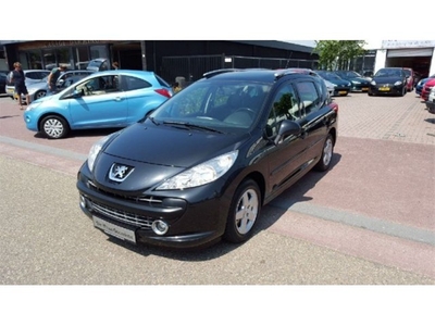 Peugeot 207 SW 1.4 16v x-line panorama dak lm.velgen airco