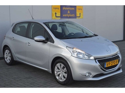 Peugeot 208 1.2 VTi Active Plus / Navigatie / Cruise