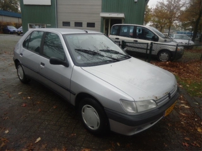 Peugeot 306 1.4 XR Sélection`95 APK 14-12-2014 SLECHTS 599