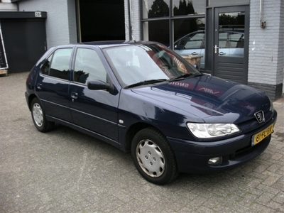 Peugeot 306 1.9 XND (bj 2000)